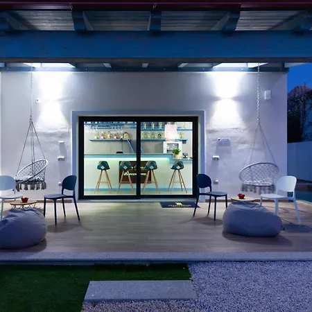 Agua Dorada Boutique Couette-café