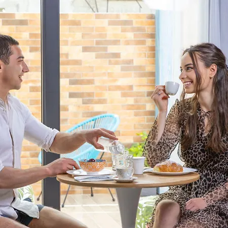 Agua Dorada Boutique Couette-café