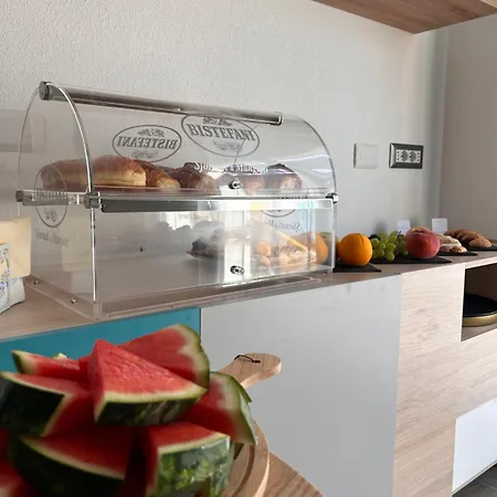 Agua Dorada Boutique Lula