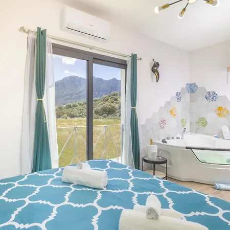 Agua Dorada Boutique 4*