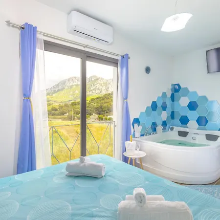 Agua Dorada Boutique Lula