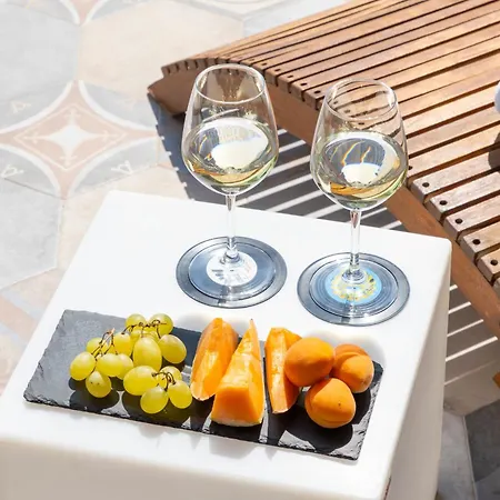 Agua Dorada Boutique B&B Lula