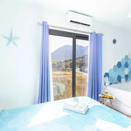 Agua Dorada Boutique