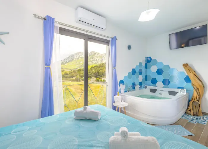 Agua Dorada Boutique Lula